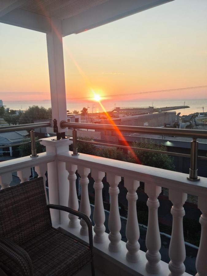 Apartments Nera Paralia-Apartment With Sea View 외부 사진