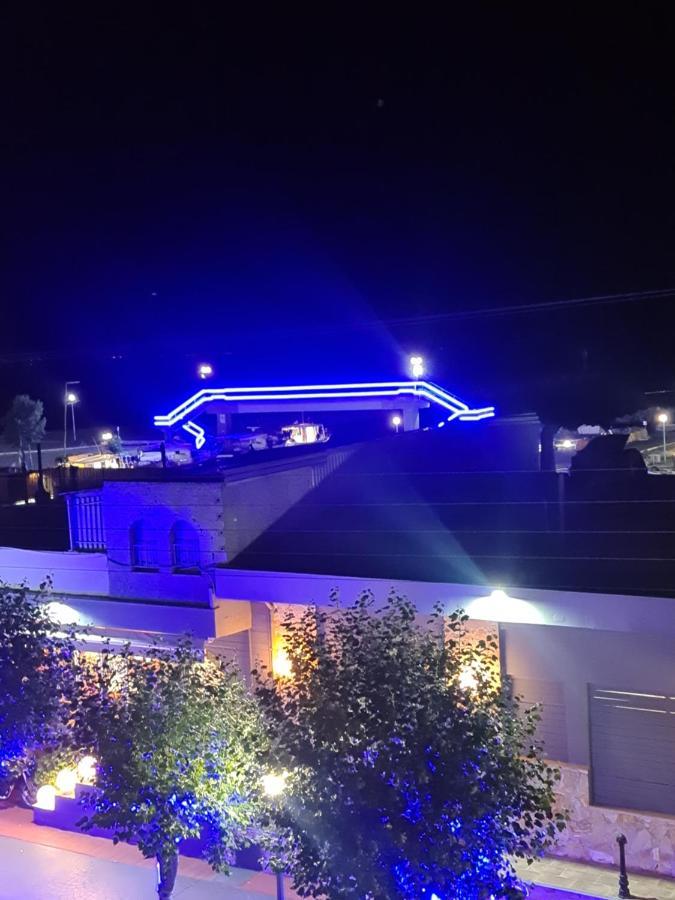 Apartments Nera Paralia-Apartment With Sea View 외부 사진