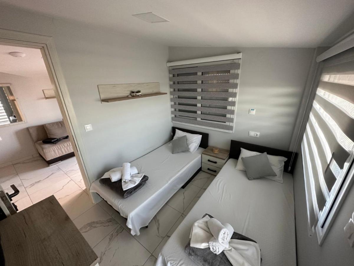 Apartments Nera Paralia-Apartment With Sea View 외부 사진