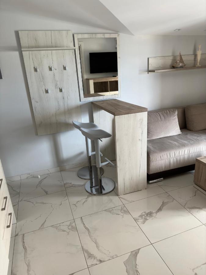 Apartments Nera Paralia-Apartment With Sea View 외부 사진